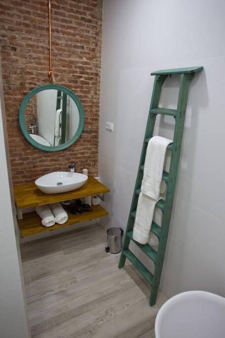 Redondilla Apartment Madrid Exterior photo